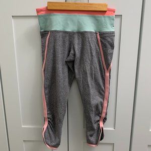 Ivivva by Lululemon Cropped leggings